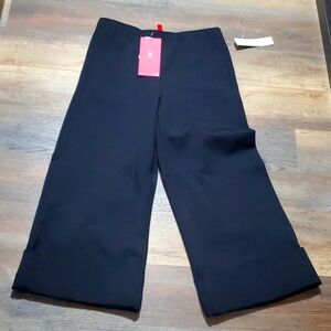 IC by Connie K black cuffed Capri pants new with tags